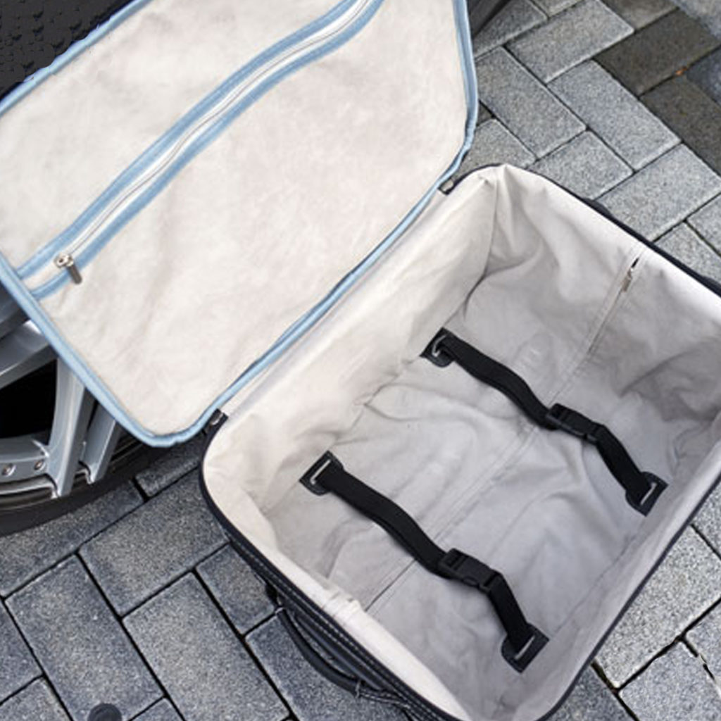 ferrari california luggage bags insida